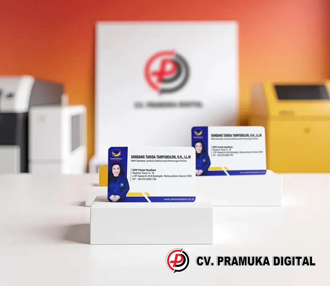 Pembuatan Kartu Nama Bisa Custom